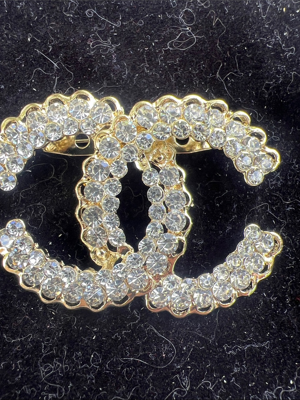 CHANEL Gold-Tone Double C Crystal Brooch - Picture 2 of 9